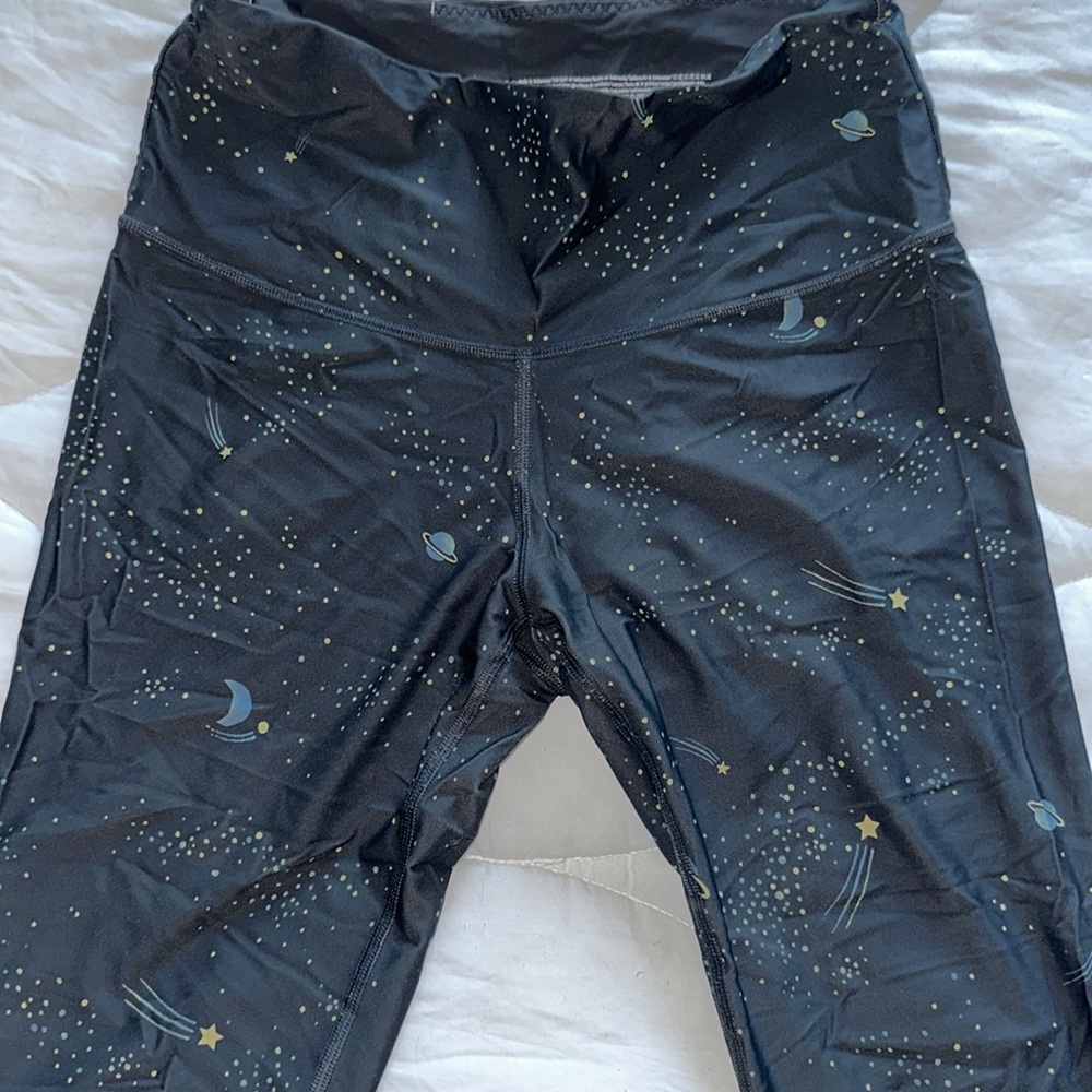 Victoria’s Secret Sport - Charcoal grey Universe capri leggings